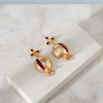 Cargar imagen en el visor de la galería, Pendiente Granada Granate