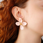 Load image into Gallery viewer, Leafy Earrings