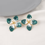 Load image into Gallery viewer, Leafy Earrings