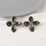 Load image into Gallery viewer, Leafy Earrings