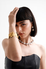 Load image into Gallery viewer, Nesia Earrings