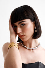 Load image into Gallery viewer, Nesia Earrings