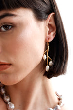 Load image into Gallery viewer, Klaria Earrings